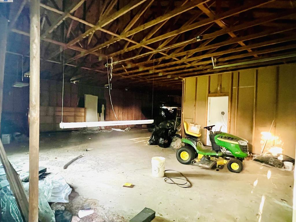 Residential for sale at 135 Tucker Ave, Oroville CA featuring 2 beds and 2 baths