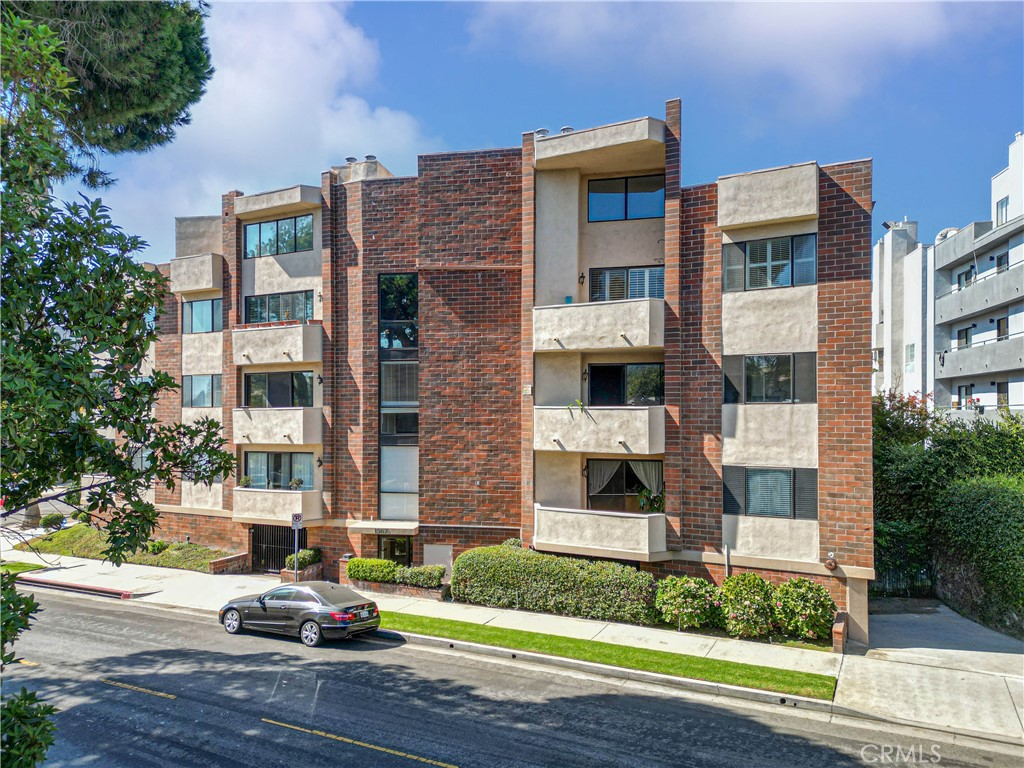 Residential for sale at 1567 Westholme Avenue 4A, Los Angeles CA featuring 2 beds and 3 baths