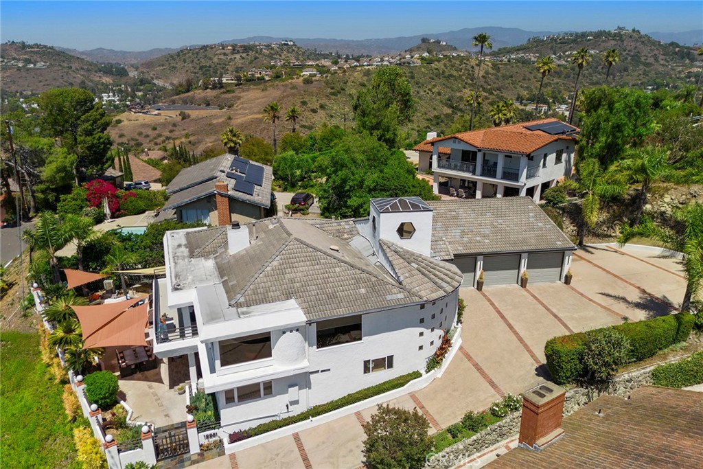 Residential for sale at 12281 Alta Panorama, North Tustin CA featuring 4 beds and 4 baths