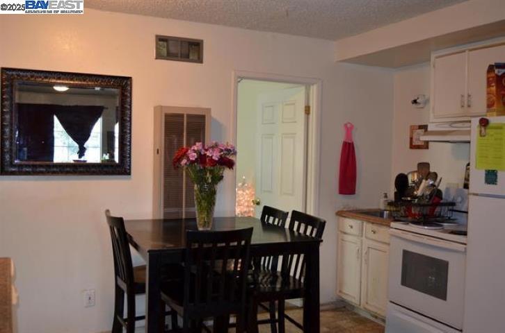 Residential Income for sale at 487 Hearn Ave, Santa Rosa CA