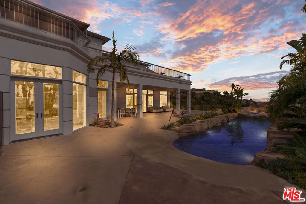 Residential Lease for rent at 360 TROUSDALE Place, Beverly Hills CA featuring 6 beds and 8 baths