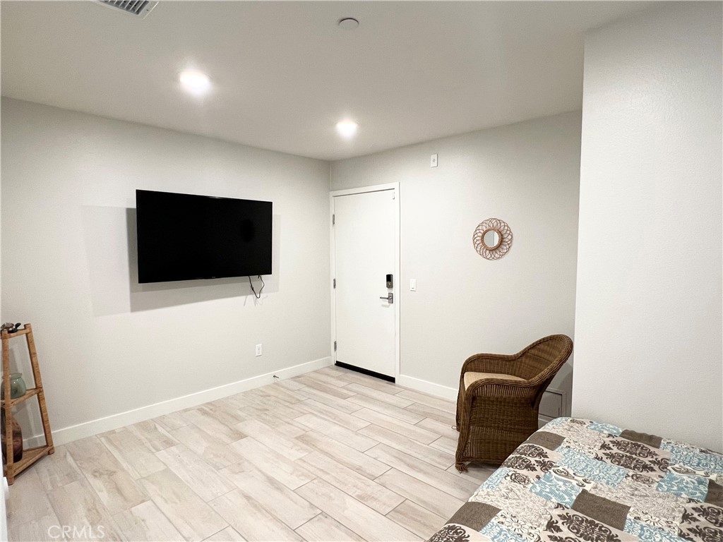 Residential Lease for rent at 1519 Doheny Way, Dana Point CA featuring 2 beds and 3 baths