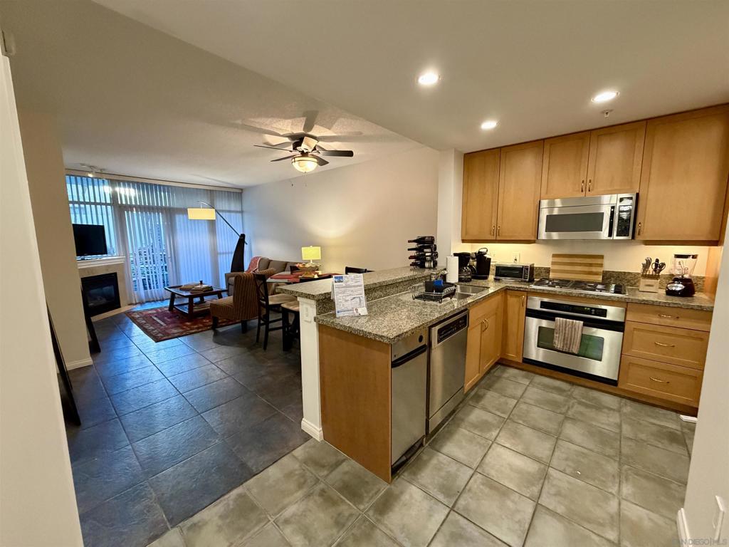 Residential for sale at 850 Beech St 214, San Diego CA featuring 1 bed and 1 bath