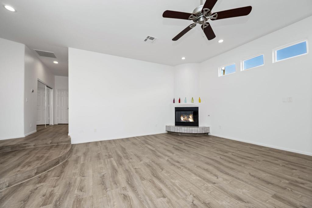 Residential for sale at 53967 Avenida Navarro, La Quinta CA featuring 3 beds and 3 baths