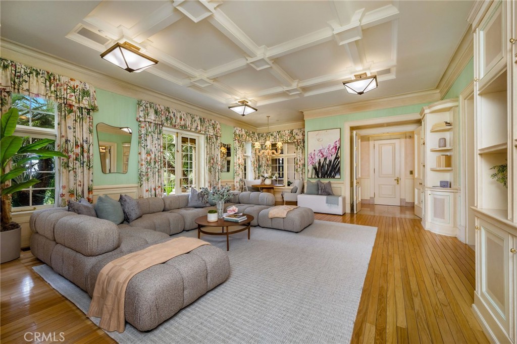 Residential for sale at 1129 Via Mirabel, Palos Verdes Estates CA featuring 13 beds and 20 baths