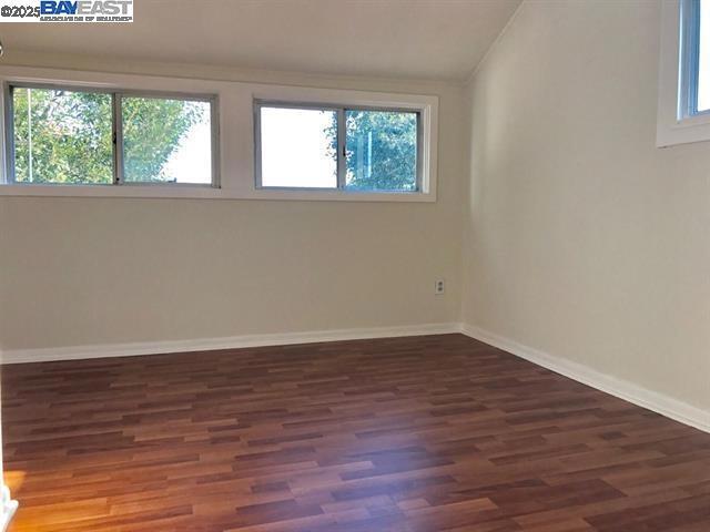 Residential Lease for rent at 1707 Lincoln Ave, Alameda CA featuring 3 beds and 2 baths