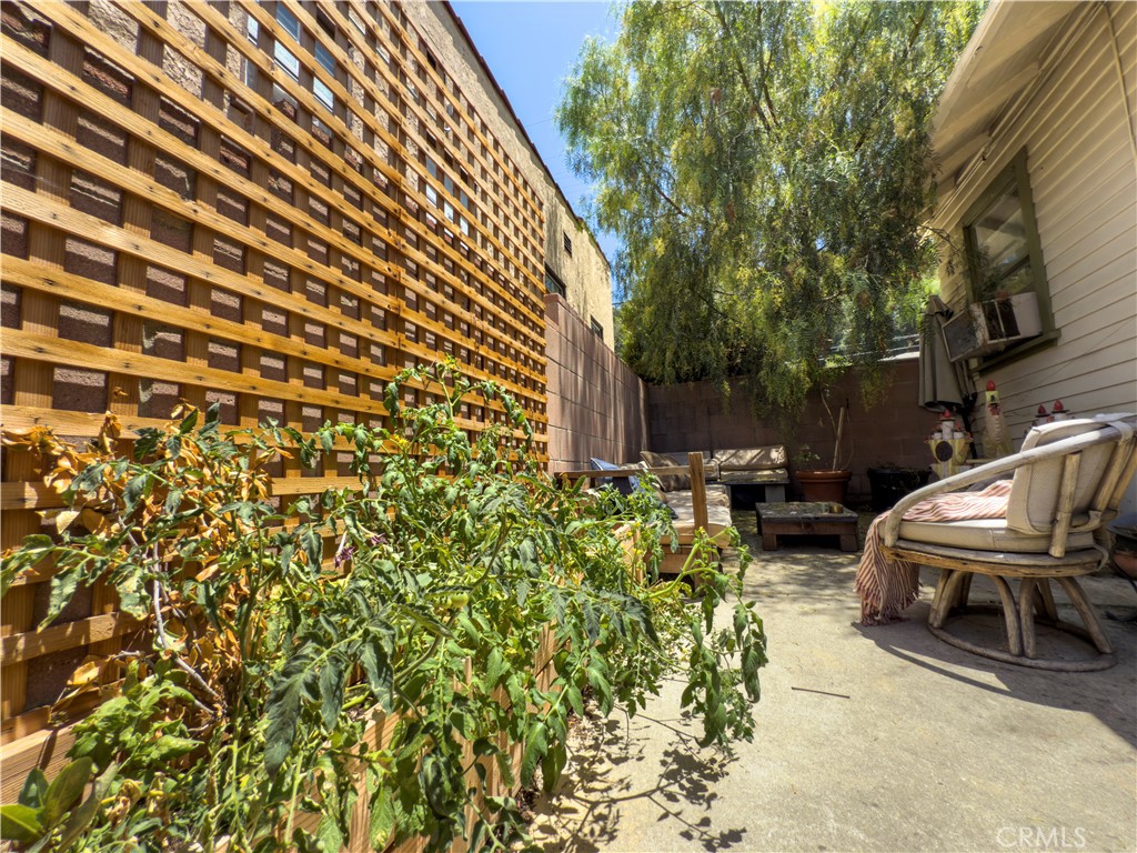 Residential Income for sale at 3621 Griffin Avenue, Los Angeles CA