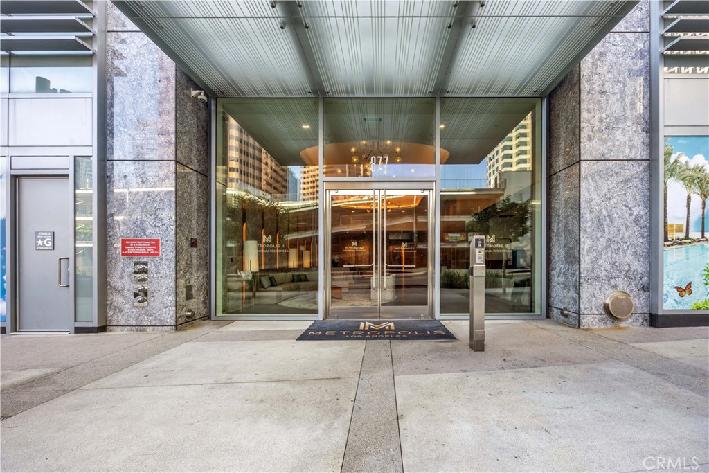 Residential for sale at 877 Francisco Street 821, Los Angeles CA and 1 bath