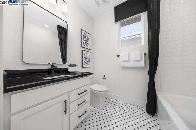 Residential for sale at 515 E Fiorino Street, Mountain House CA featuring 5 beds and 3 baths