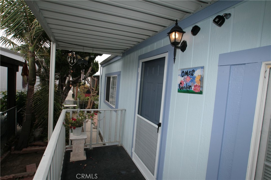 Manufactured In Park for sale at 211 S Beach Boulevard 92, Anaheim CA featuring 3 beds and 2 baths