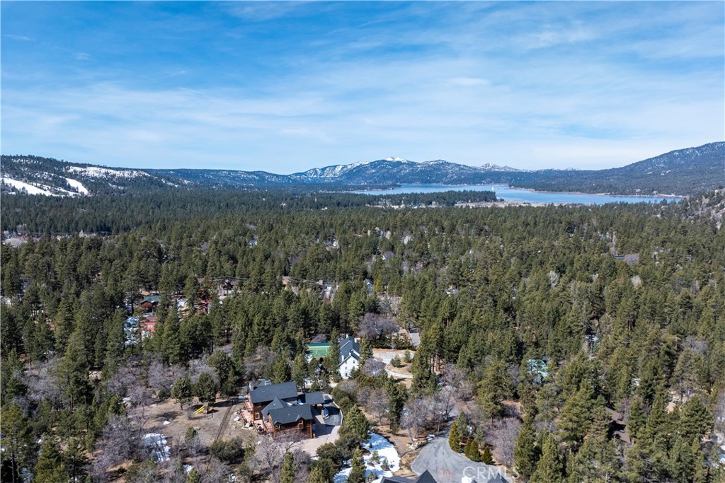 Active for sale at Big Bear Lake, CA, Big Bear Lake, CA CA and 6 baths