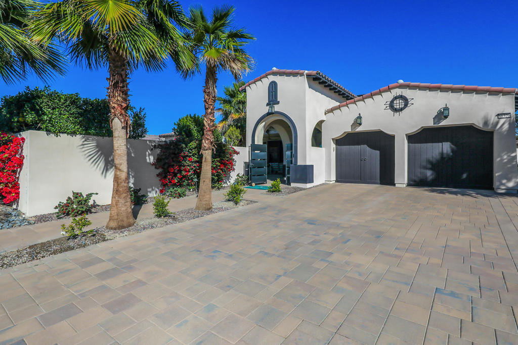 Residential Lease for rent at 81320 Thunder Gulch Way, La Quinta CA featuring 4 beds and 6 baths