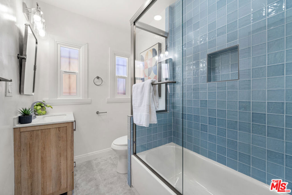 Residential for sale at 2935 Redondo Boulevard, Los Angeles CA featuring 2 beds and 1 bath