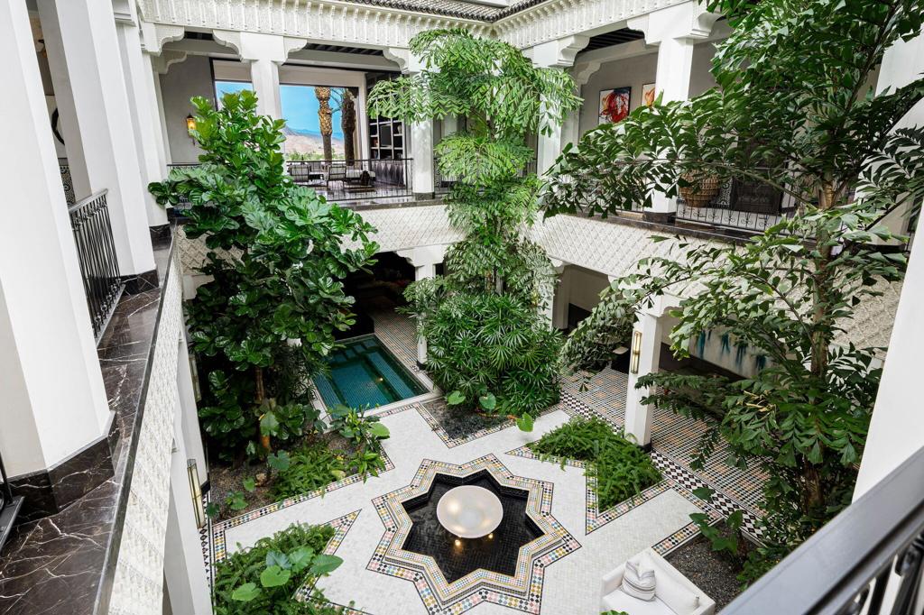 Residential for sale at 613 Indian, Palm Desert CA featuring 5 beds and 7 baths