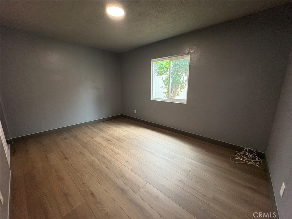 Residential Lease for rent at 1905 W Myrtle Street 3, Santa Ana CA featuring 2 beds and 1 bath