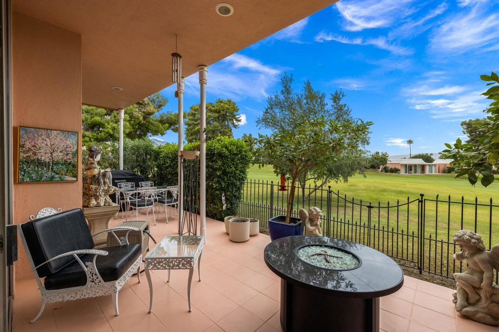 Residential Lease for rent at 47432 Rabat Drive, Palm Desert CA featuring 3 beds and 3 baths