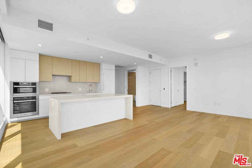 Residential for sale at 877 Francisco Street 2811, Los Angeles CA featuring 2 beds and 2 baths