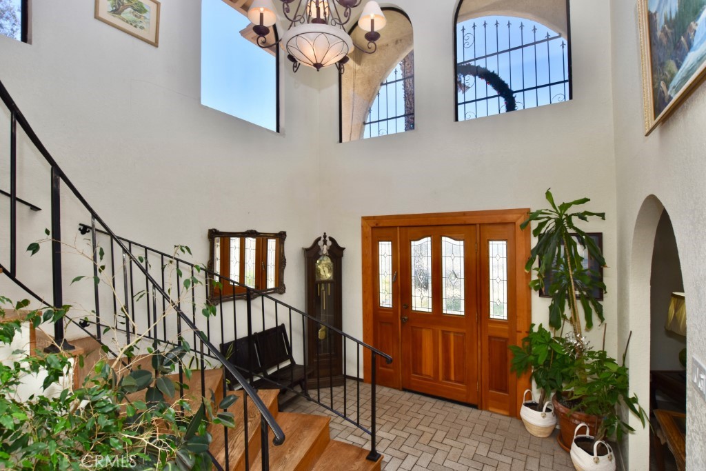 Residential for sale at 1924 Surrey Way, Paso Robles CA featuring 4 beds and 4 baths