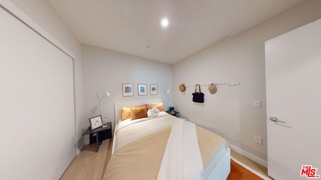 Residential Lease for rent at 200 Mesnager Street 343, Los Angeles, Los Angeles County CA featuring 1 bed and 1 bath