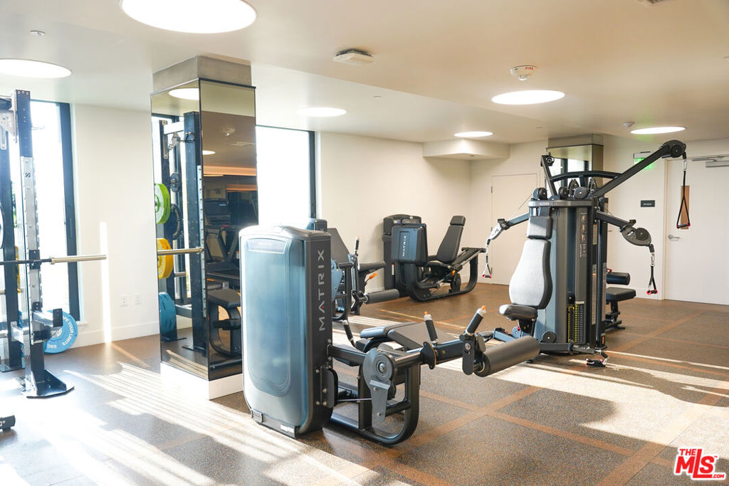 Residential Lease for rent at 200 Mesnager Street 423, Los Angeles, Los Angeles County CA featuring 2 beds and 2 baths