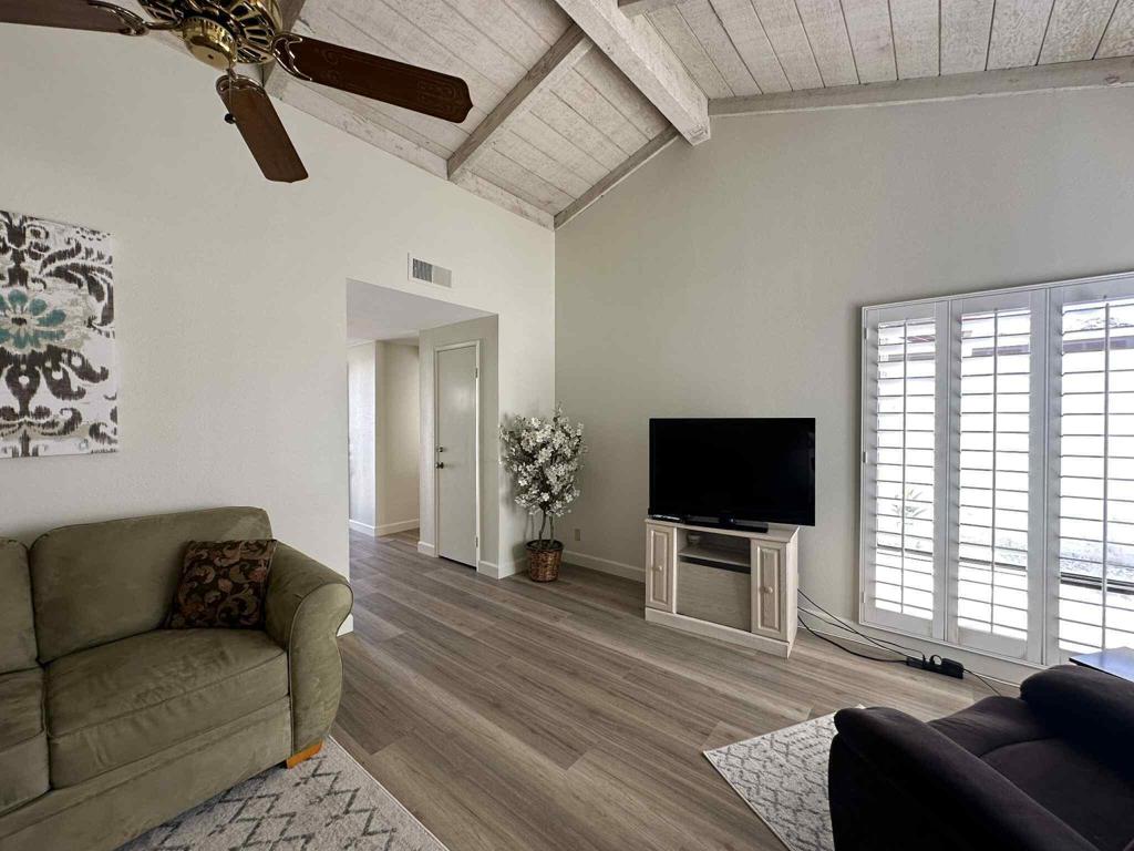 Residential Lease for rent at 2350 E Miramonte Cir Circle E, Palm Springs CA featuring 2 beds and 2 baths