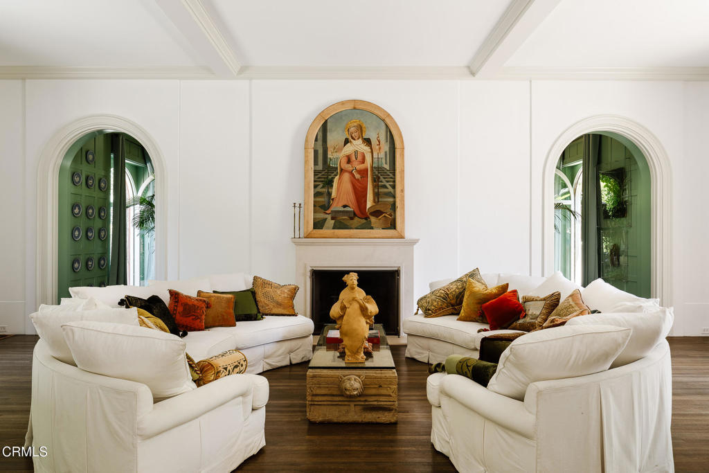 Residential for sale at 225 Grand Avenue, South Pasadena CA featuring 6 beds and 6 baths