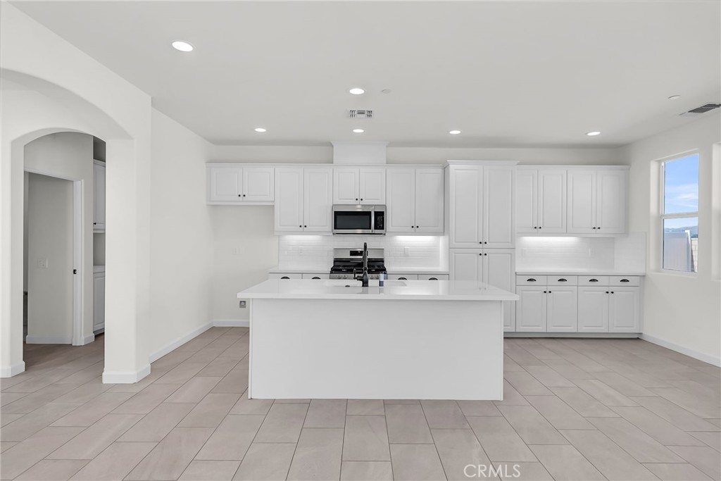 Residential for sale at 7444 Desert Sky Drive, Yucca Valley CA featuring 2 beds and 3 baths