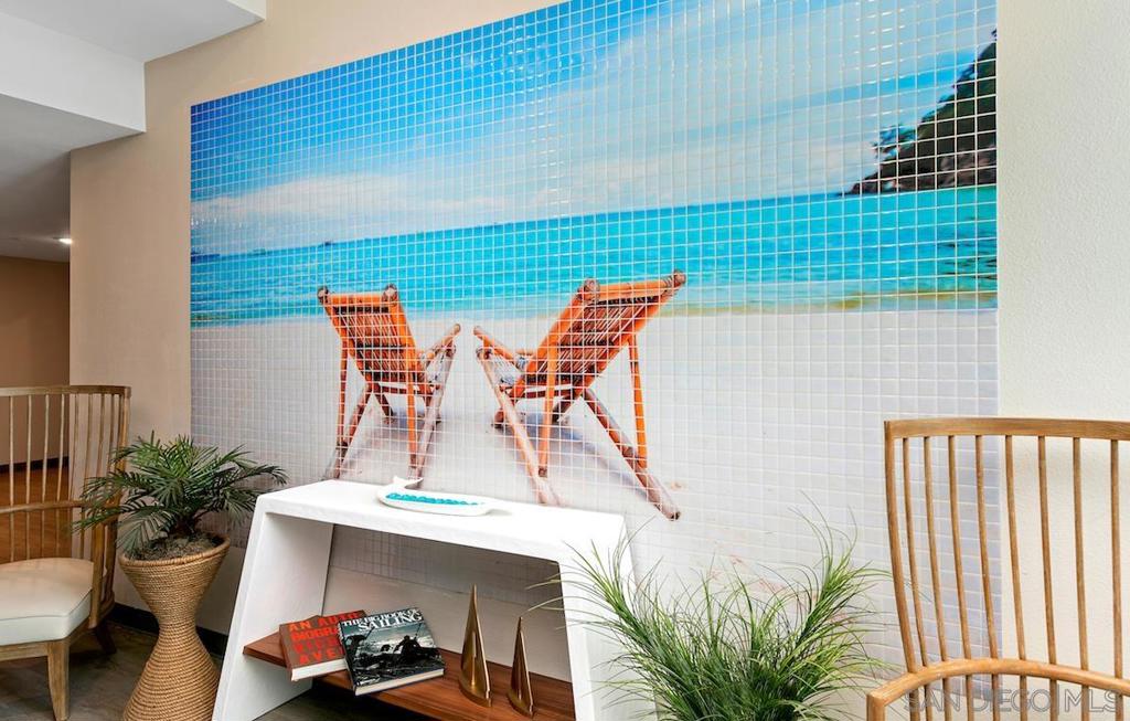 Residential Lease for rent at 3909 Voltaire St 305, San Diego, San Diego County CA featuring 2 beds and 2 baths