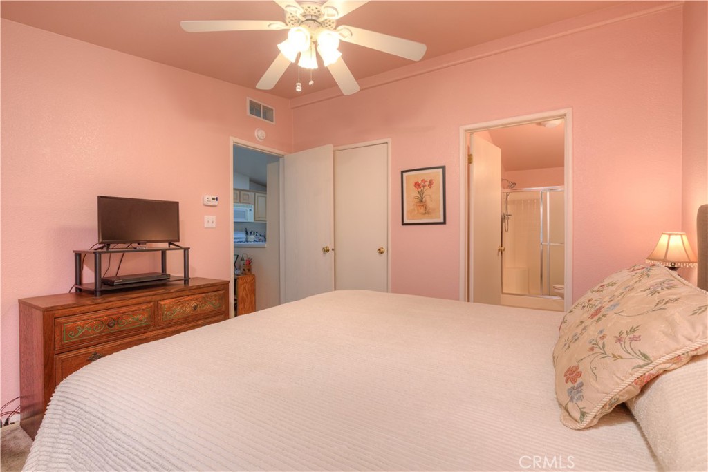 Manufactured In Park for sale at 446 Summerwood Parkway, Oroville CA featuring 2 beds and 2 baths