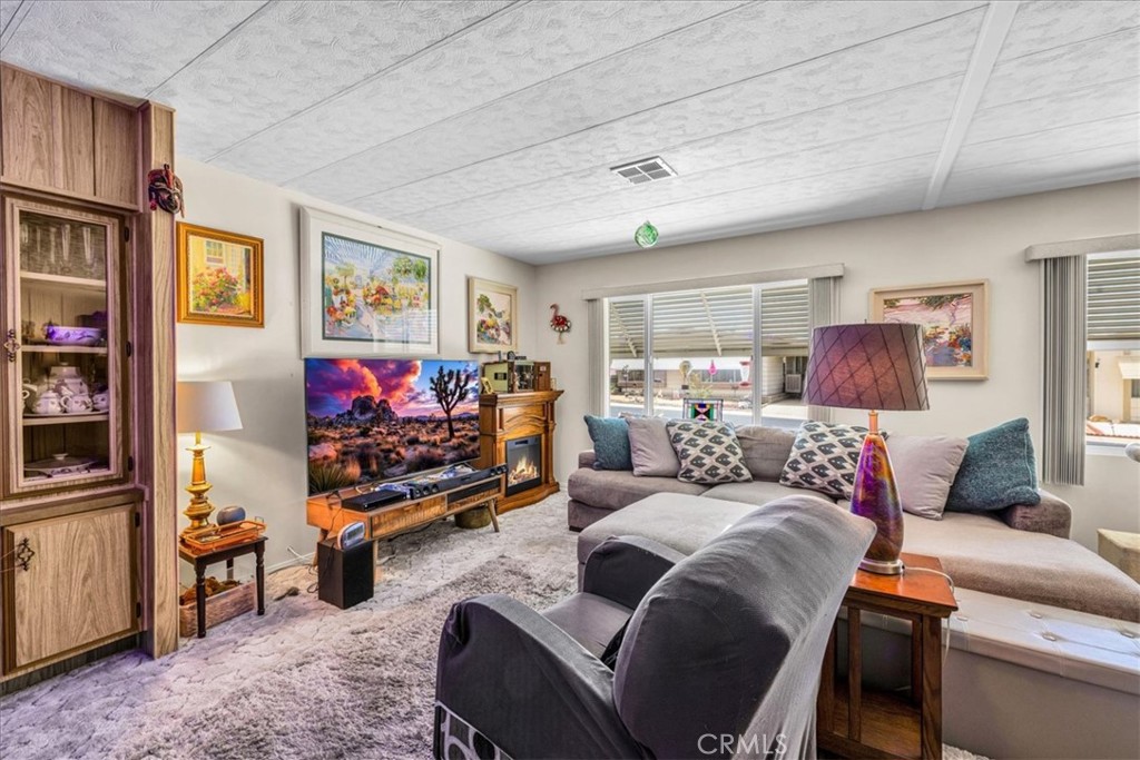 Manufactured In Park for sale at 7501 Palm Avenue 151, Yucca Valley CA featuring 3 beds and 2 baths