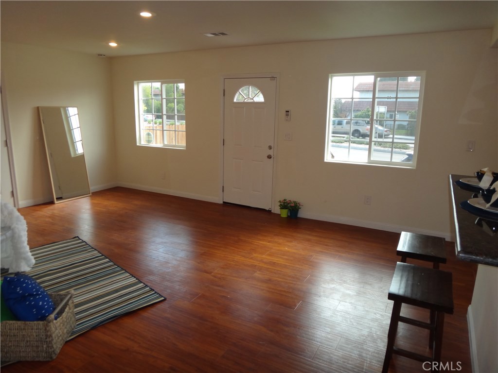 Residential Lease for rent at 6721 A Rosemead Boulevard A, San Gabriel, Los Angeles County CA featuring 3 beds and 2 baths