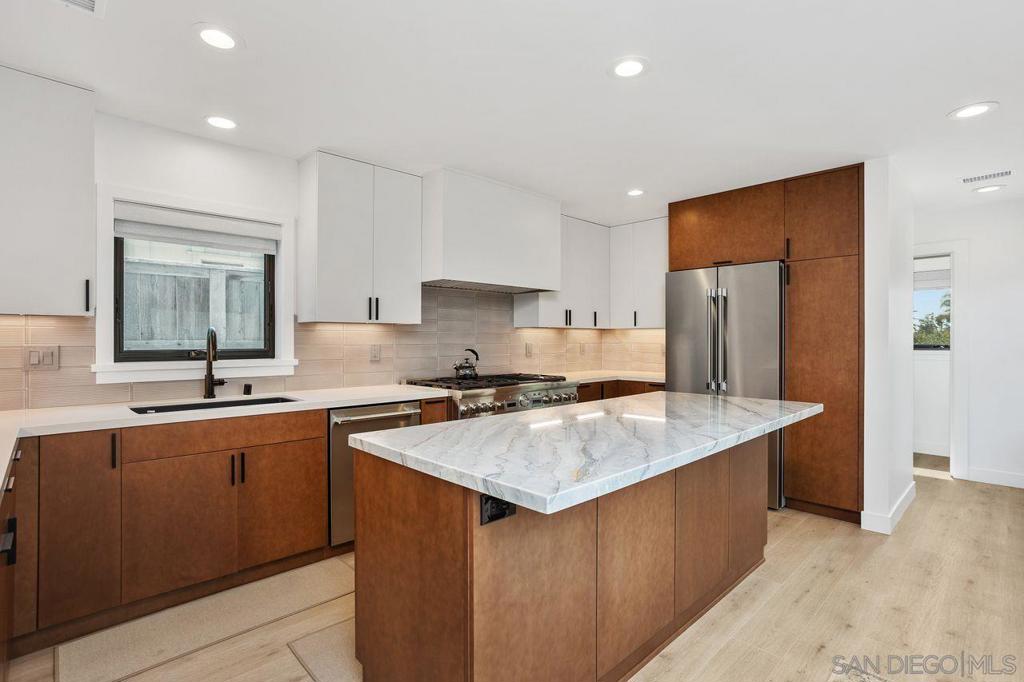 Residential for sale at 5301 Los Robles Dr, Carlsbad CA featuring 5 beds and 4 baths