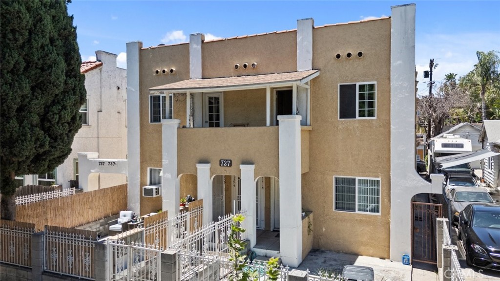 Residential Income for sale at 737 N Ridgewood Place, Los Angeles CA