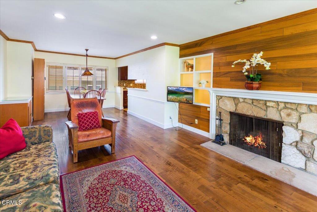 Residential for sale at 1715 Fair Oaks Avenue 15, South Pasadena CA featuring 2 beds and 2 baths