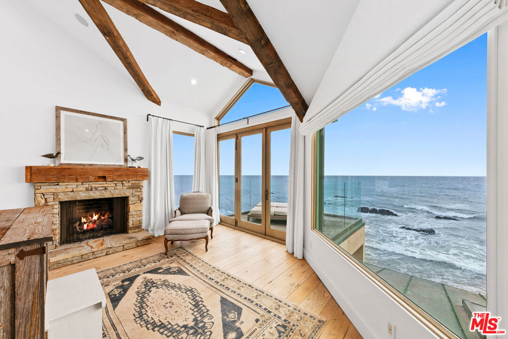 Residential Lease for rent at 24920 Malibu Road, Malibu CA featuring 3 beds and 5 baths