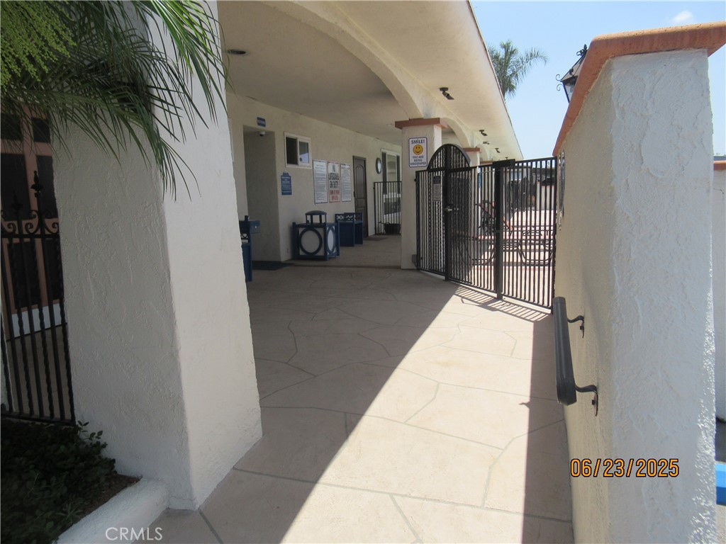 Manufactured In Park for sale at 4800 Daleview Avenue 155, El Monte CA featuring 2 beds and 2 baths
