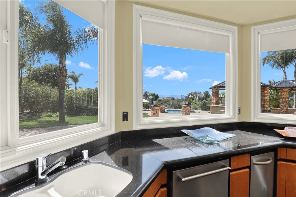 Residential Lease for rent at 7231 Brandon Court, Riverside CA featuring 6 beds and 7 baths