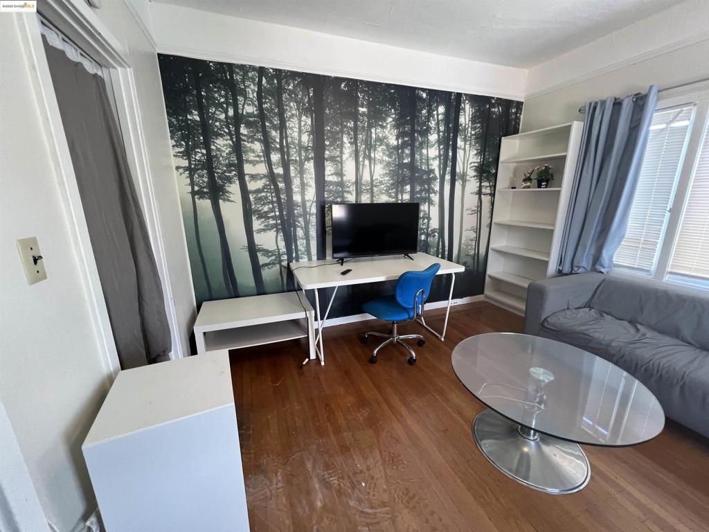 Residential Lease for rent at 1914 CHANNING WAY, Berkeley CA and 1 bath