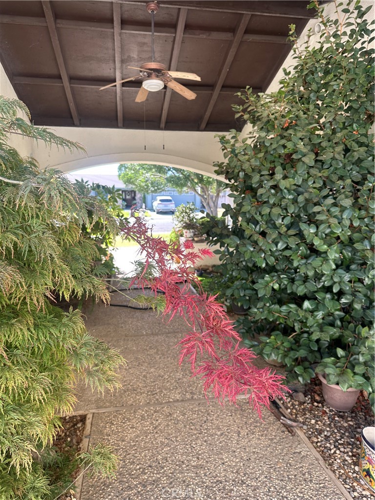 Residential for sale at 325 Byron Way, Orland CA featuring 3 beds and 2 baths