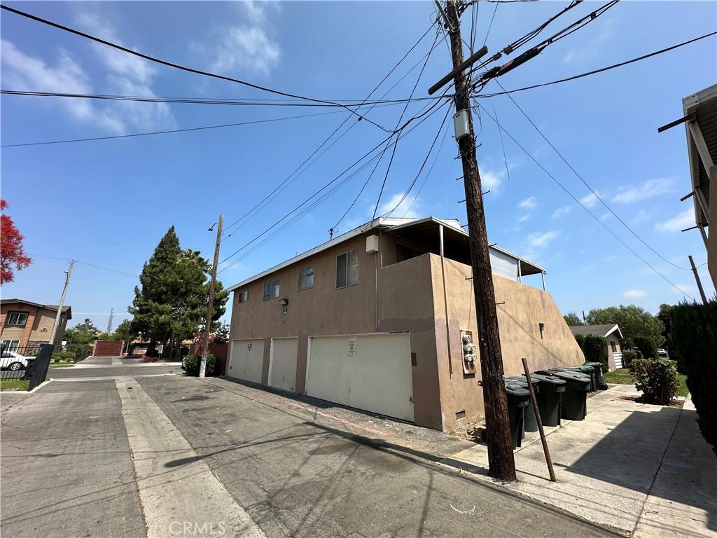 Residential Income for sale at 617 E Eton Place, Anaheim CA