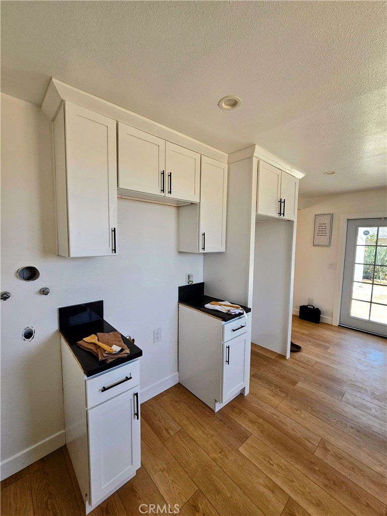 Residential for sale at 5441 Abronia Avenue, 29 Palms CA featuring 2 beds and 1 bath