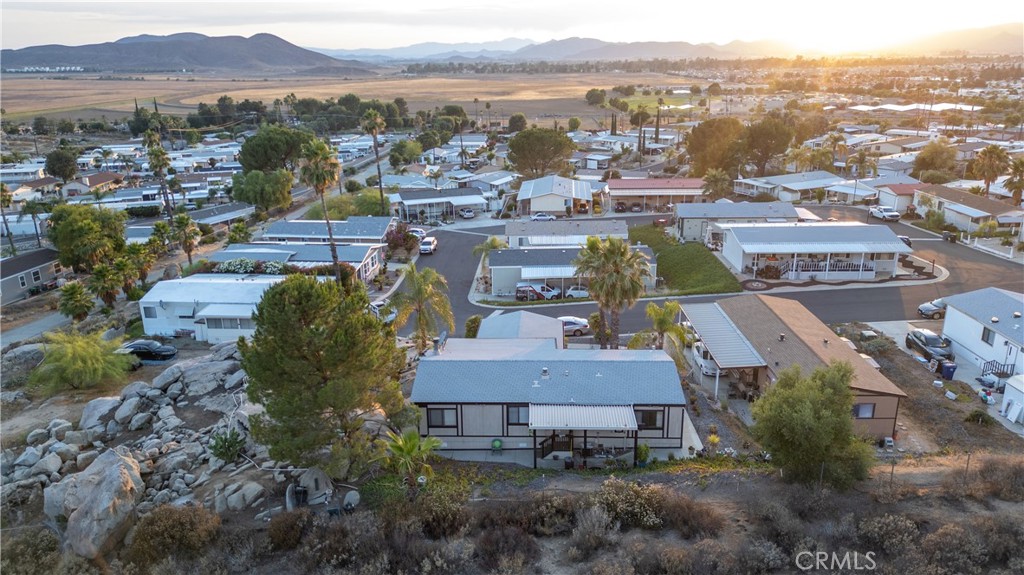 Manufactured In Park for sale at 1536 S State Street 233, Hemet CA featuring 2 beds and 2 baths