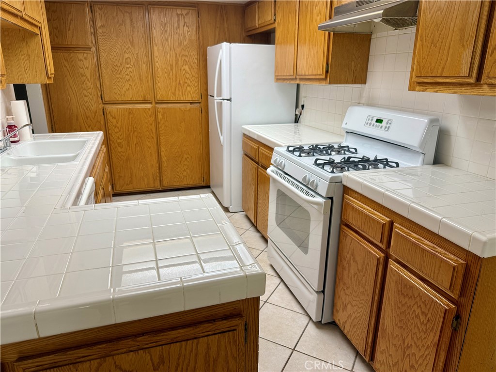 Residential for sale at 910 N Redding Way F, Upland CA featuring 3 beds and 3 baths