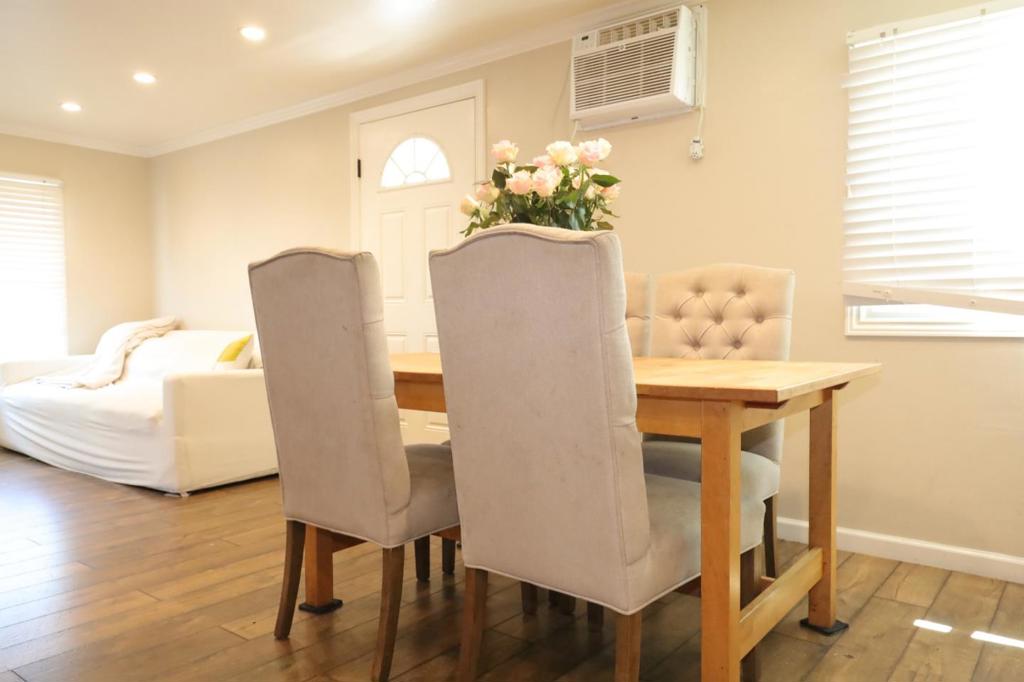 Manufactured In Park for sale at 191 E El Camino Real, Mountain View CA featuring 2 beds and 2 baths