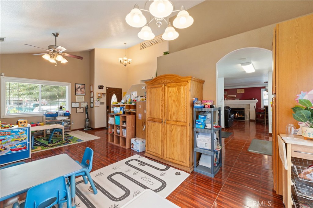 Residential for sale at 180 Cheney Lane, Coalinga CA featuring 3 beds and 3 baths