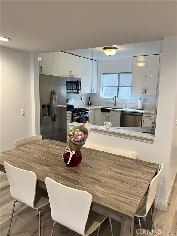 Residential Lease for rent at 10331 Lindley Avenue 120, Porter Ranch, Los Angeles CA featuring 3 beds and 2 baths