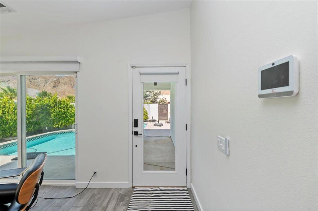 Residential Lease for rent at 54990 Avenida Madero, La Quinta CA featuring 3 beds and 2 baths