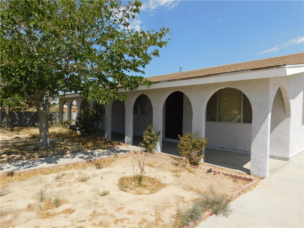 Residential Lease for rent at 9841 Mendiburu Road, California City CA featuring 3 beds and 2 baths