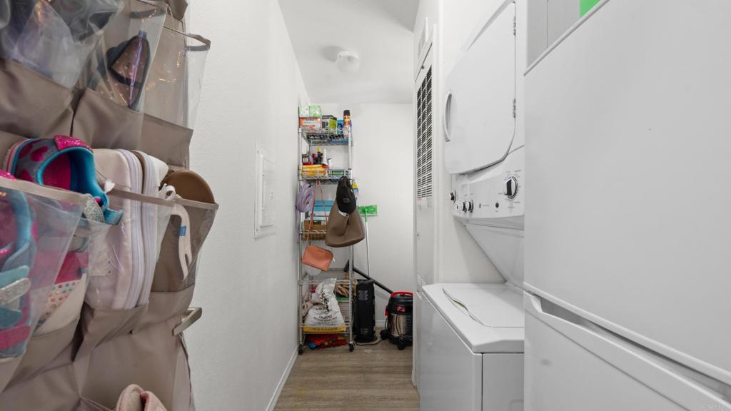 Residential for sale at 7495 Oakland Road 23, La Mesa CA featuring 2 beds and 2 baths