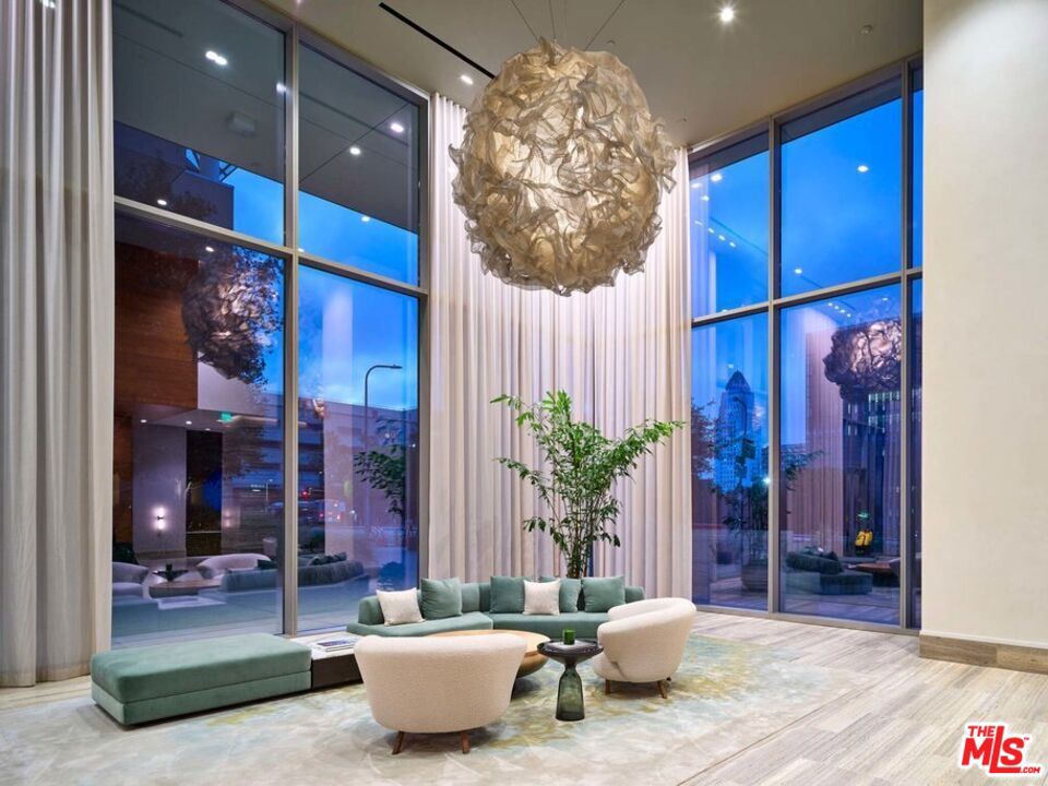 Residential Lease for rent at 151 S Olive Street PH4301, Los Angeles, Los Angeles County CA featuring 2 beds and 2 baths